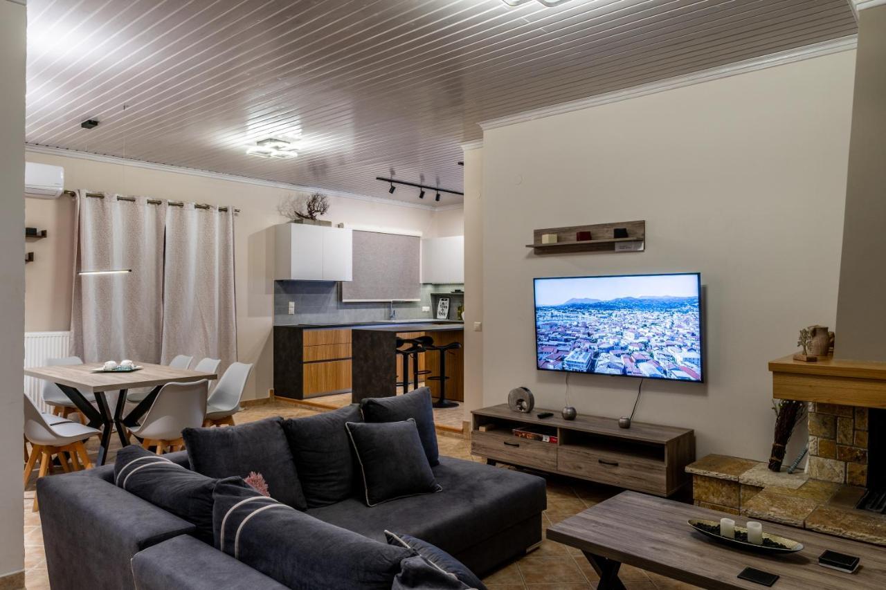 G.R Luxury Apartment Kalligoni ภายนอก รูปภาพ