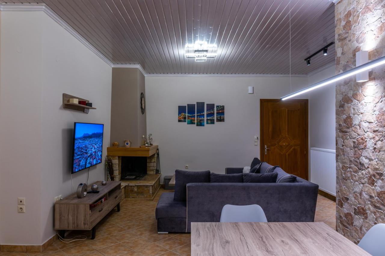 G.R Luxury Apartment Kalligoni ภายนอก รูปภาพ