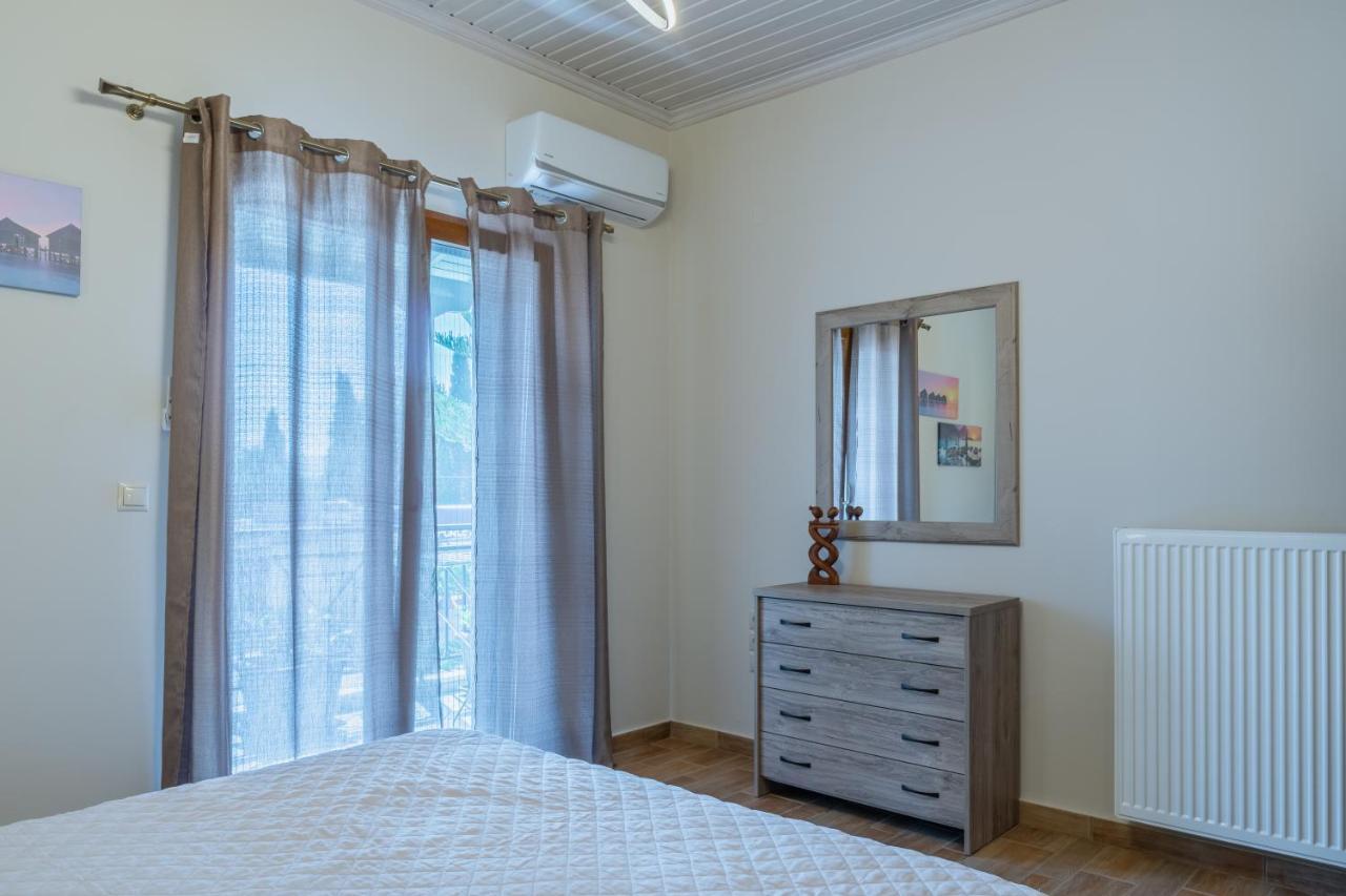 G.R Luxury Apartment Kalligoni ภายนอก รูปภาพ